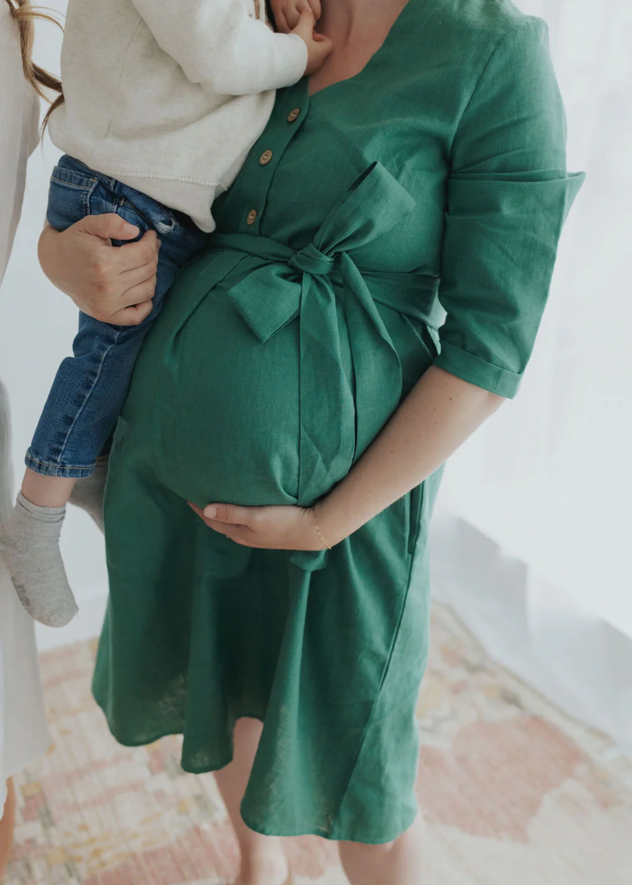 Faye Dress in Linen - Image 18